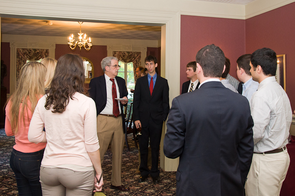  - Harvey-Klehr-with-students-at-reception